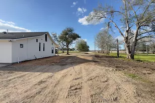 12425 Roesler Rd, Needville, TX 77461 - Photo 39