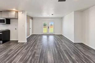 4910 Croker Ridge Rd, Houston, TX 77053 - Photo 7