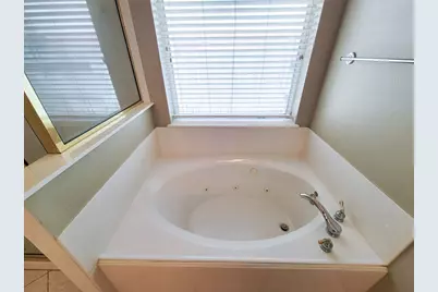 18511 Falcon Crest Drive, Humble, TX 77346 - Photo 23