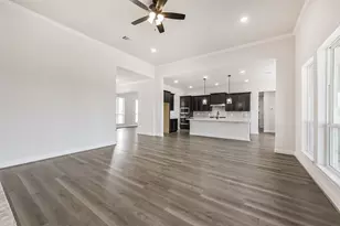 5611 Camp Creek Rd, Baytown, TX 77523 - Photo 7