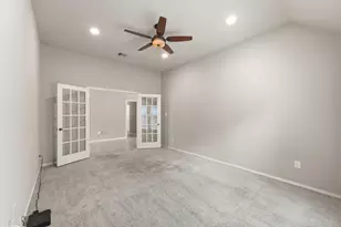 16307 Open Sea Dr, Houston, TX 77044 - Photo 17