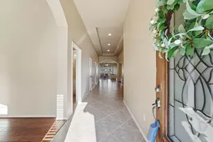 16307 Open Sea Dr, Houston, TX 77044 - Photo 5