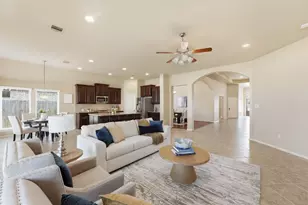 16307 Open Sea Dr, Houston, TX 77044 - Photo 11