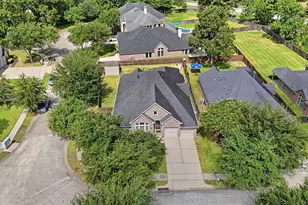 16307 Open Sea Dr, Houston, TX 77044 - Photo 37