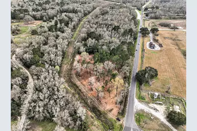 000 Lakeland Dr, Liberty, TX 77575 - Photo 9