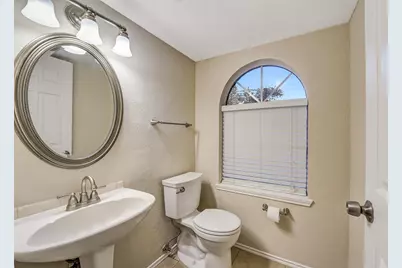 1106 Pecan Crest Court, Sugar Land, TX 77479 - Photo 25