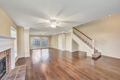 1106 Pecan Crest Court, Sugar Land, TX 77479 - Photo 13