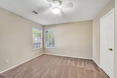 1106 Pecan Crest Court, Sugar Land, TX 77479 - Photo 35