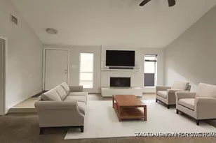 8710 Parkway Forest Dr, Houston, TX 77044 - Photo 3