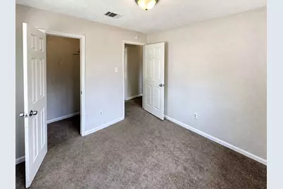 8710 Parkway Forest Drive, Houston, TX 77044 - Photo 21