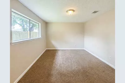8710 Parkway Forest Drive, Houston, TX 77044 - Photo 29