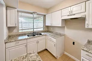 8710 Parkway Forest Dr, Houston, TX 77044 - Photo 13