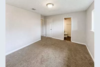 8710 Parkway Forest Drive, Houston, TX 77044 - Photo 31