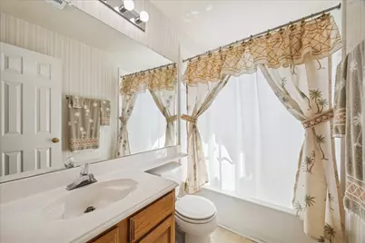 14418 Sycamore Lake Road, Houston, TX 77062 - Photo 25