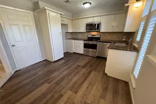 17159 Beaver Springs Dr, Houston, TX 77090 - Photo 3