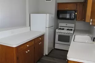 3 Avenue E, Bacliff, TX 77518 - Photo 5