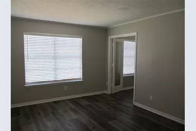 3 Avenue E, Bacliff, TX 77518 - Photo 7