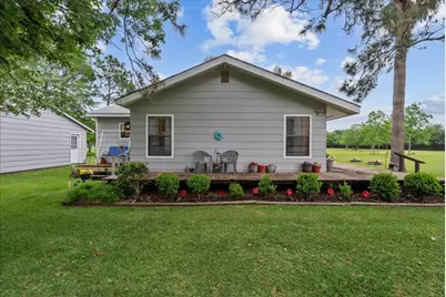 7808 Carolyn Street, Santa Fe, TX 77517 - Photo 9