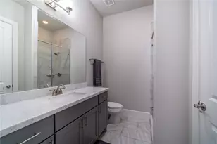 4008 Barnes St, Houston, TX 77007 - Photo 29