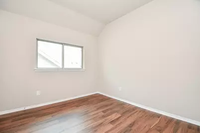 5039 Azalea Trace Drive, Houston, TX 77066 - Photo 15