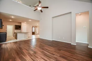 5039 Azalea Trace Dr, Houston, TX 77066 - Photo 7