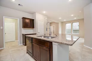 5039 Azalea Trace Dr, Houston, TX 77066 - Photo 9