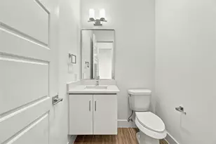4704 Thornton Vws Rd, Houston, TX 77018 - Photo 11