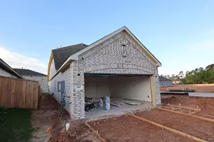 257 Hazy Pnes Ln, Willis, TX 77378 - Photo 9