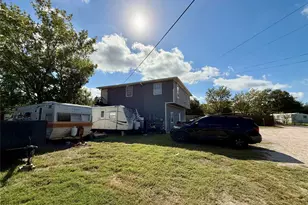 15322 Paul Rd, Sugar Land, TX 77498 - Photo 3