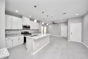 4011 Elmwood St, Houston, TX 77051 - Photo 3