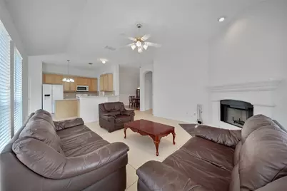 9918 Memorial Crossing Drive, Tomball, TX 77375 - Photo 13