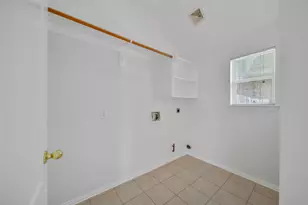 9918 Memorial Crossing Dr, Tomball, TX 77375 - Photo 31