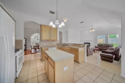 9918 Memorial Crossing Drive, Tomball, TX 77375 - Photo 17