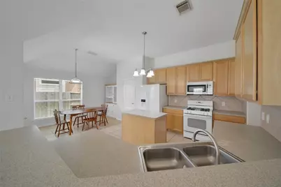 9918 Memorial Crossing Drive, Tomball, TX 77375 - Photo 15