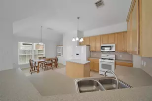 9918 Memorial Crossing Dr, Tomball, TX 77375 - Photo 15