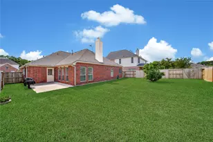 9918 Memorial Crossing Dr, Tomball, TX 77375 - Photo 33