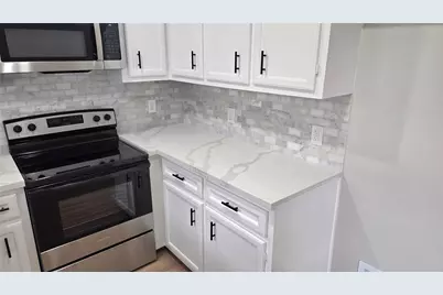 3502 Magnolia Avenue, Texas City, TX 77590 - Photo 5