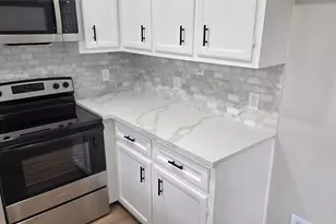 3502 Magnolia Ave., Texas City, TX 77590 - Photo 5