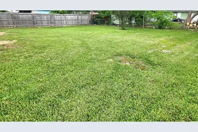 3502 Magnolia Avenue, Texas City, TX 77590 - Photo 15