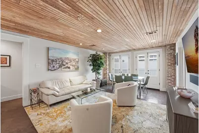 2214 Post Office Street #1A, Galveston, TX 77550 - Photo 7