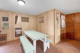 388 Cr 4752, Broaddus, TX 75929 - Photo 15