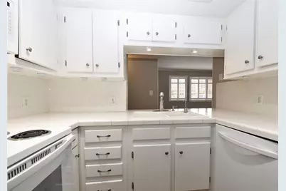 6433 Bayou Glen #6433, Houston, TX 77057 - Photo 3