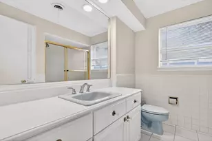 5911 Southern Hills Dr, Houston, TX 77069 - Photo 27