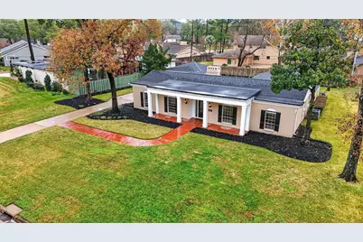 5911 Southern Hills Drive, Houston, TX 77069 - Photo 3