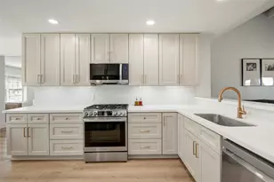 12210 Three Lakes Blvd, Tomball, TX 77375 - Photo 9