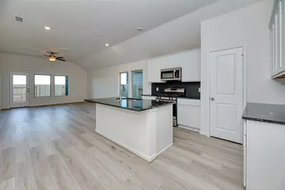 21115 Autumn Heights Drive, Rosharon, TX 77583 - Photo 5