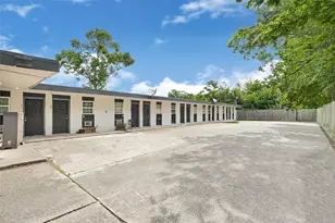 3714 Dabney St, Houston, TX 77026 - Photo 1