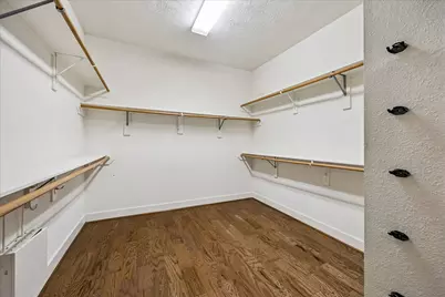 1902 Fletcher Street, Houston, TX 77009 - Photo 27