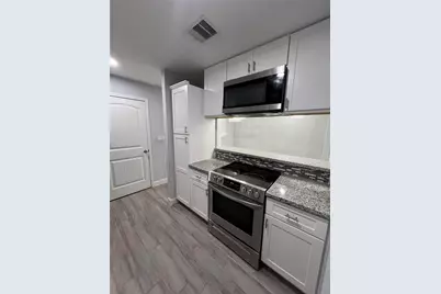 6501 Osprey Drive #A/B, Houston, TX 77048 - Photo 13