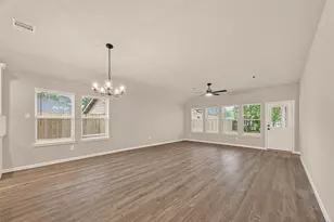 808 Avenue E, South Houston, TX 77587 - Photo 1